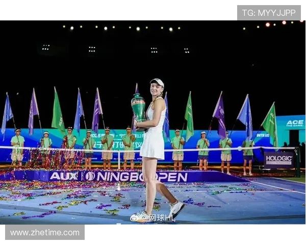 莱巴金娜今夜主动出击捧杯自豪