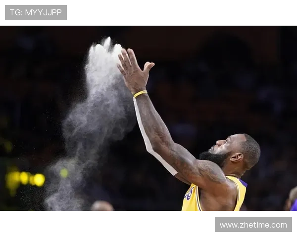 詹姆斯突破15838分成NBA历史得分王